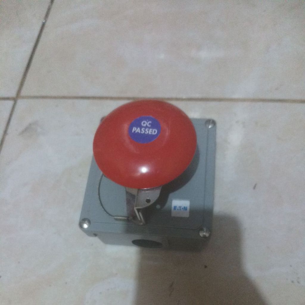 Emergency stop eaton 6/6 esp