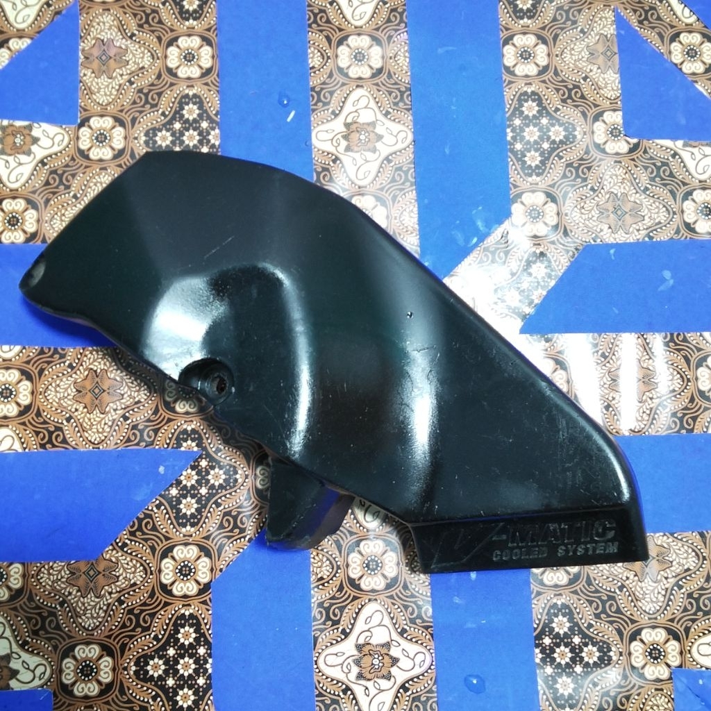 Keong duck tutup sambungan hawa cvt samping Honda Beat karbu original seconds berkualitas. ori