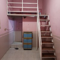 Mezzanine indoor step kayu