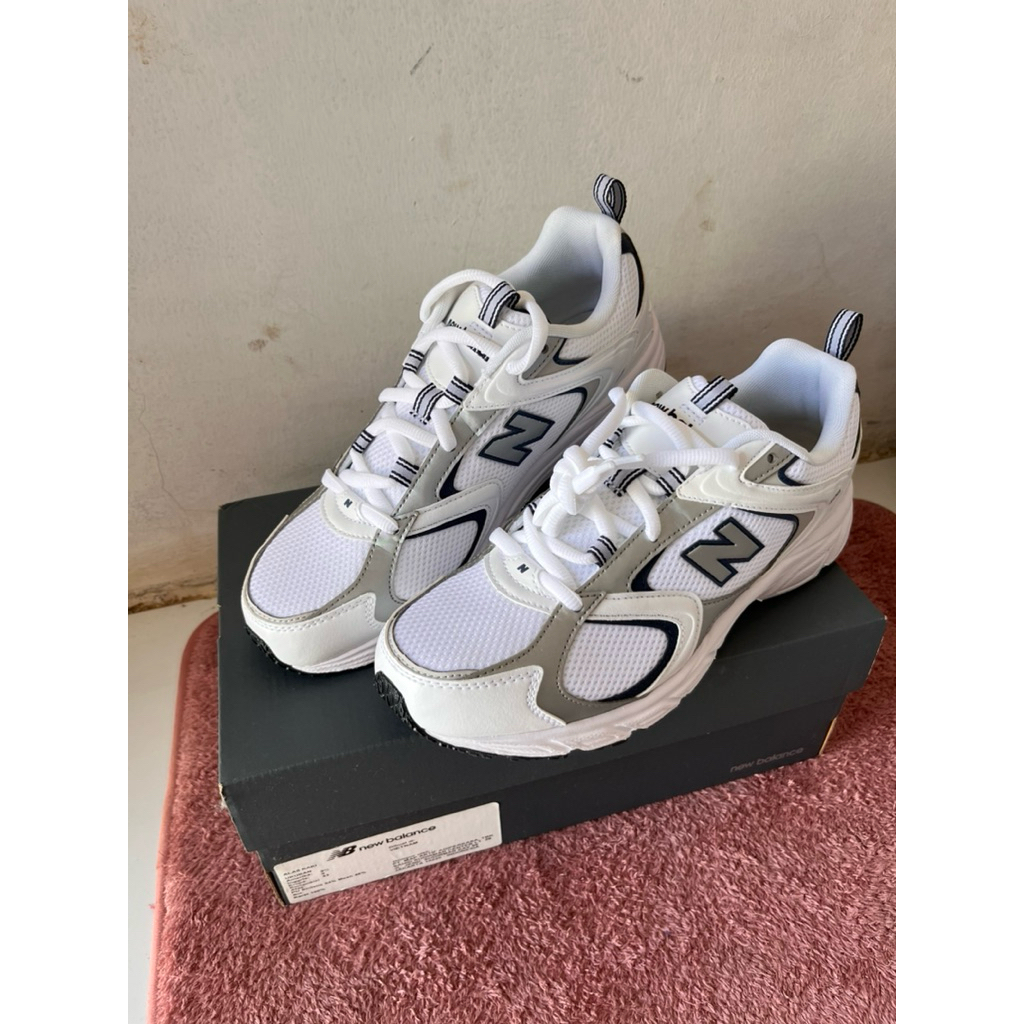 PRELOVED SEPATU NEW BALANCE (NB) 408. Pria/ wanita/ unixec. Sporttation.belum pernah dipakai