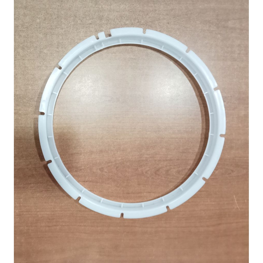 Grill Akrilik Tempat Lampu LED Speaker 12Inch