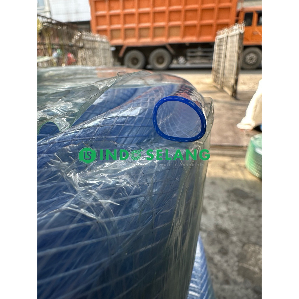 SELANG AIR PVC 1/2 , 5/8 , 3/4 , 1 INCH NYLON BENANG BENING TRANSPARAN NILON KEBUN TAMAN