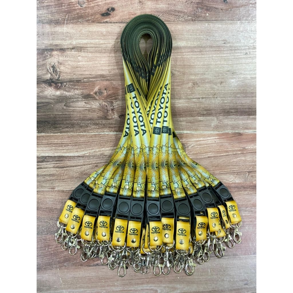

LANYARD PRINTING TOYOTA GOLD