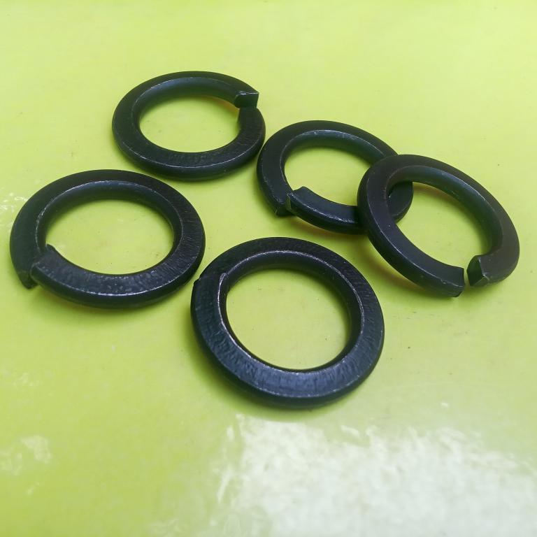 RING PER BAJA M18 / RING BAUT KUNCI 27 / RING PER M18 BAJA / RING PER M18 BAHAN BAJA / RING VER M18 