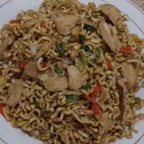 

Mie goreng Ayam fillet