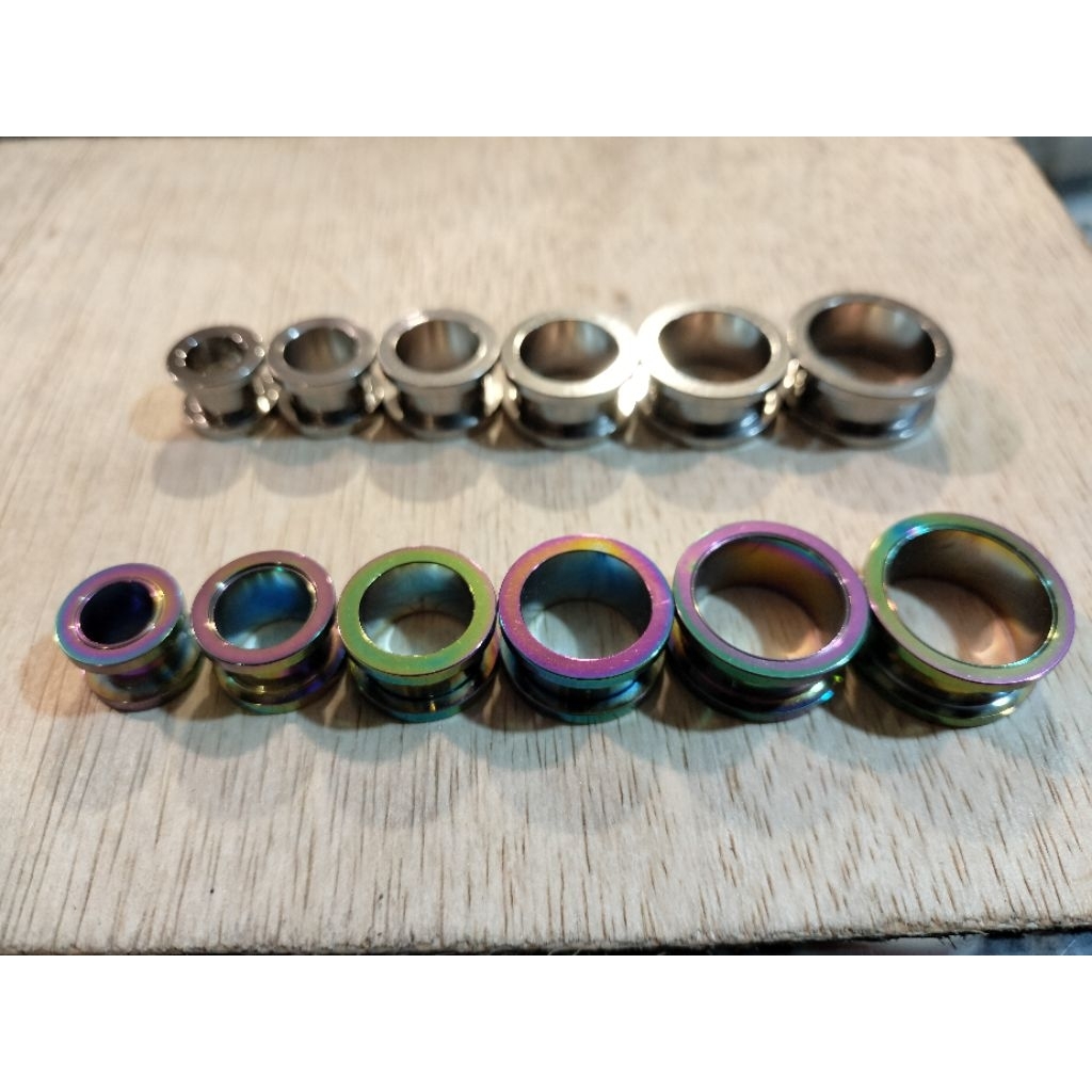 Piercing Ear Plug Anting Tindik Telinga Bolong Titanium Stainless Hitam Silver Pelangi Gold Muda 1-2