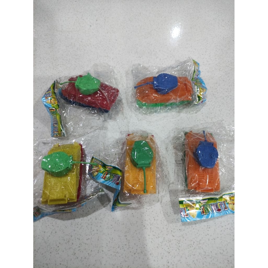 10pc mainan mobil tank LQ, mobil tank kecil LQ