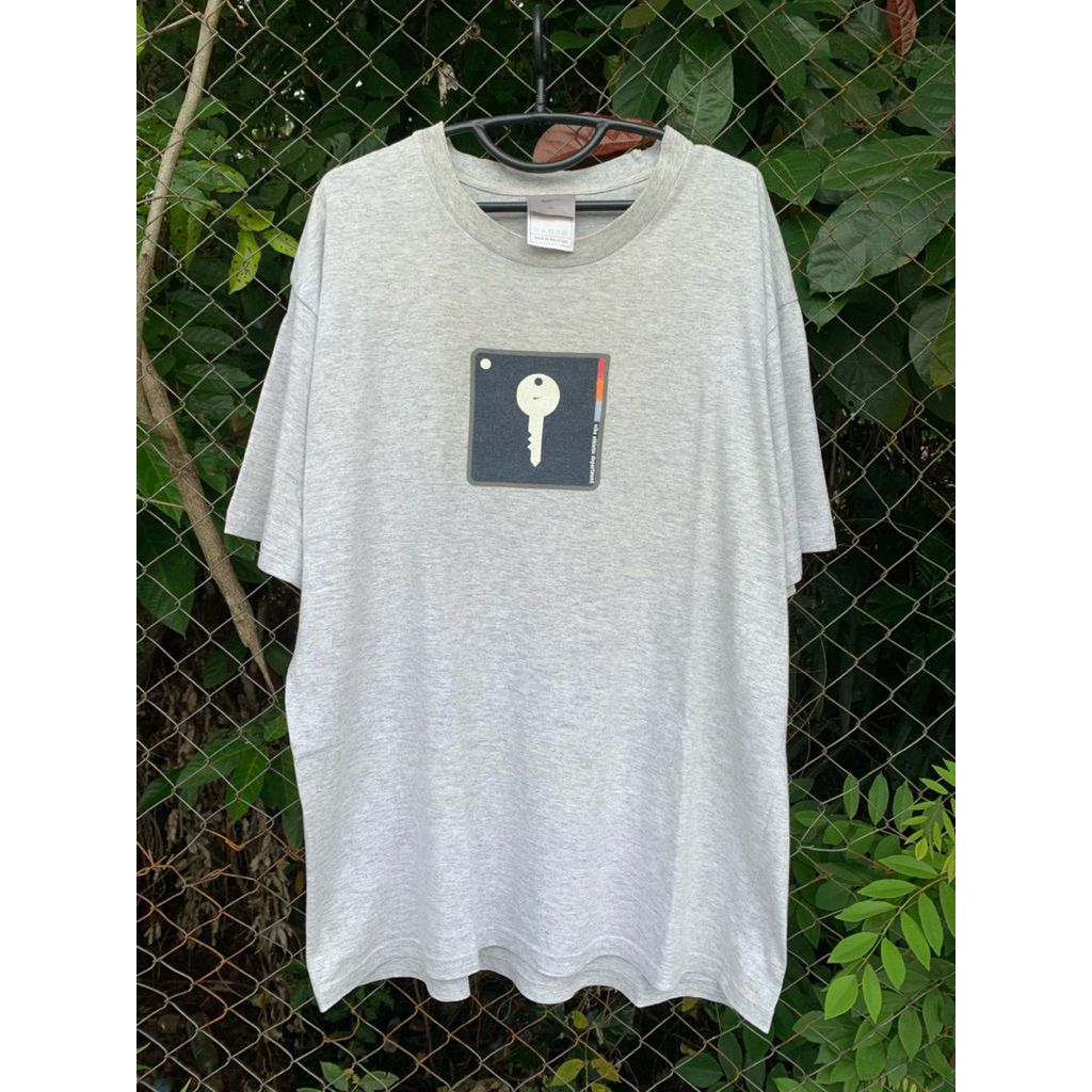 vtg nike tshirt y2k tag