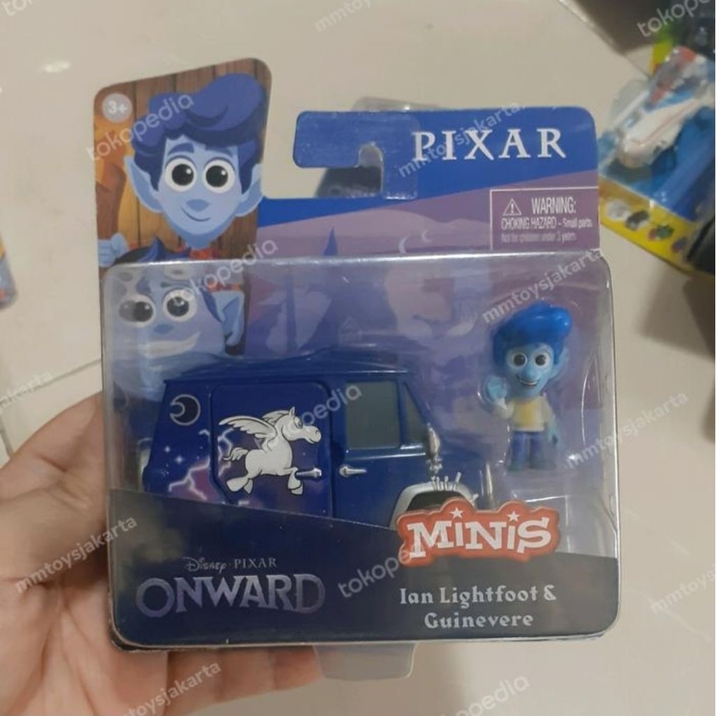 Disney Pixar Onward Minis Ian Lightfoot & Guinevere set