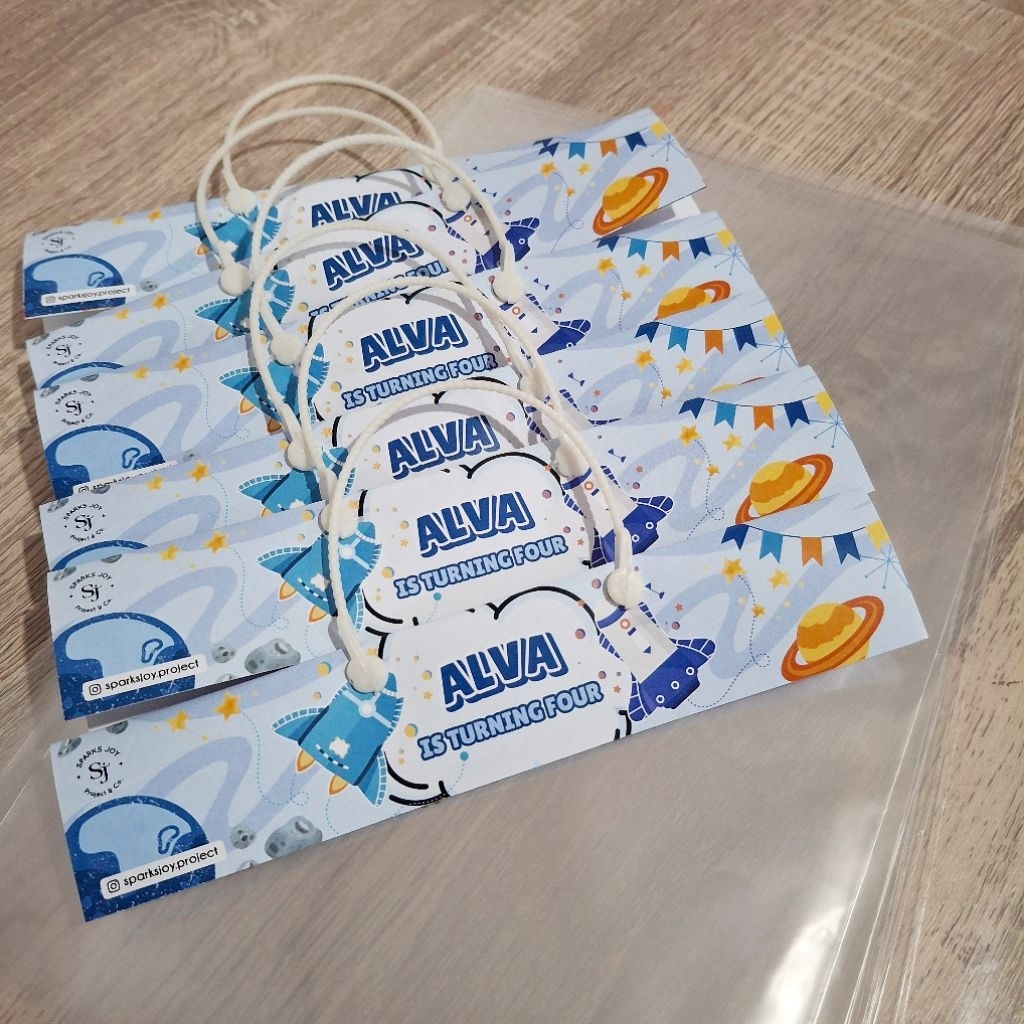 

Label Snack Ulang Tahun / Label Tag Hampers / Custom Label Tag Hampers / Bebas Custom Label Tag Hampers Ulang Tahun