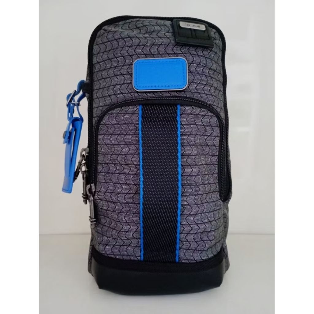 Fife slim Sling bag Chroblo Ori...