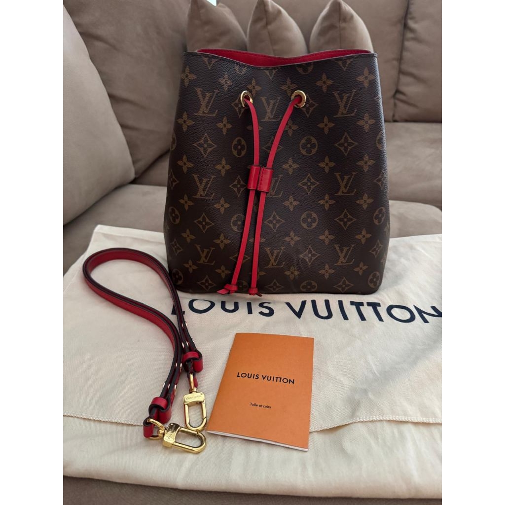 LV Neo neo Red  tahun 2018