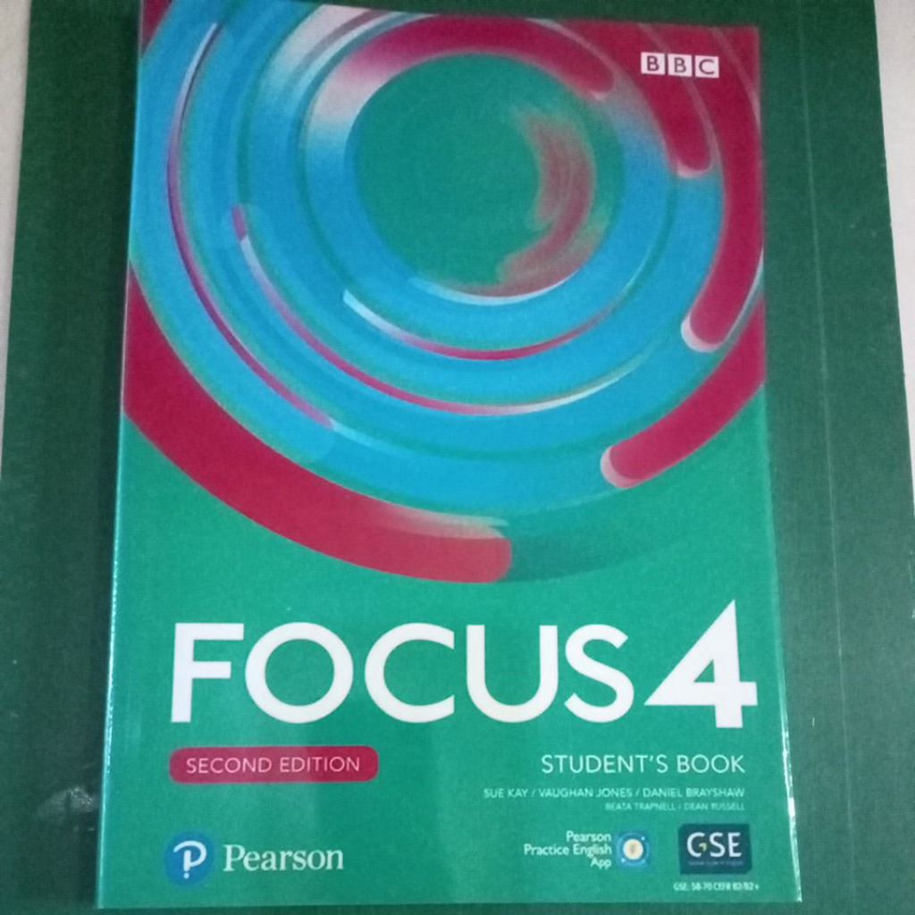 

FOCUS 4 Student book 2nd edition