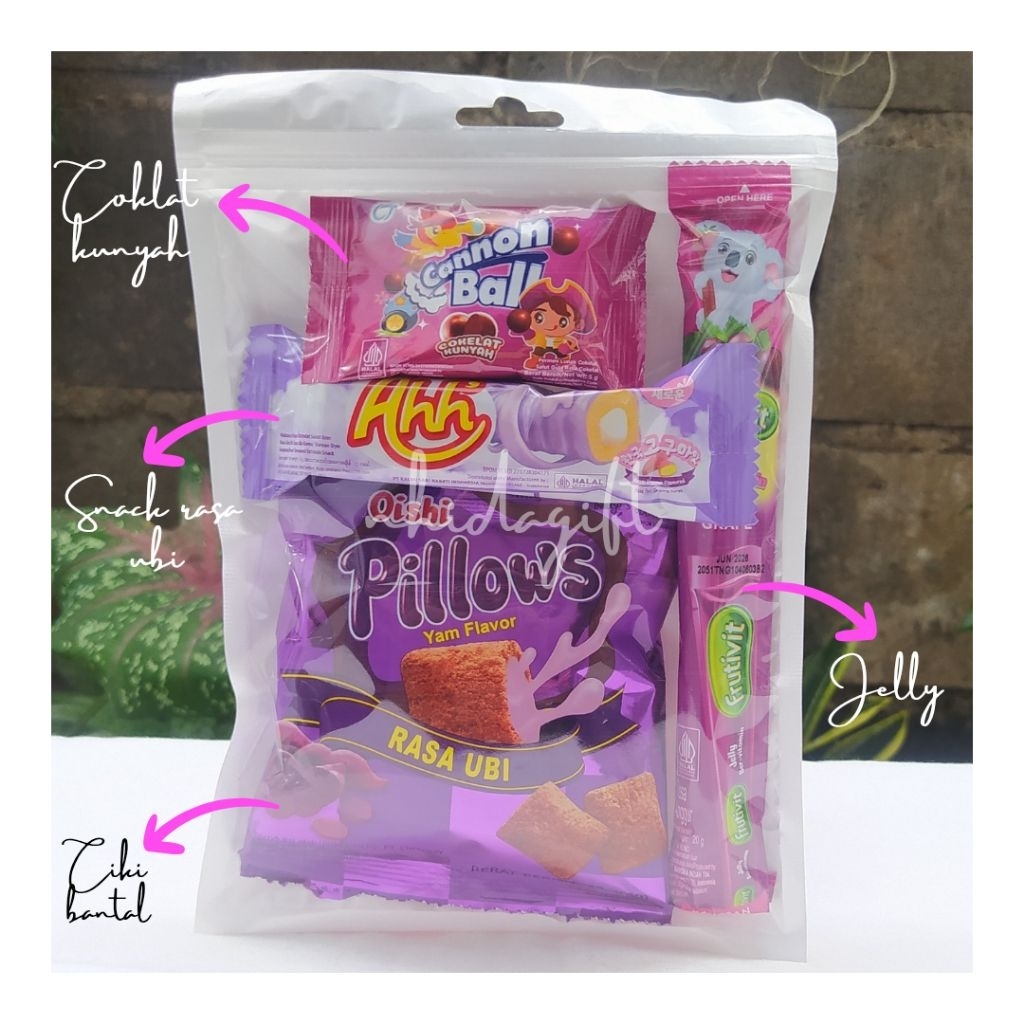 

Mini Gift Snack (warna ungu) / Hampers ulang tahun/ Gift Graduation/ Gift untuk murid