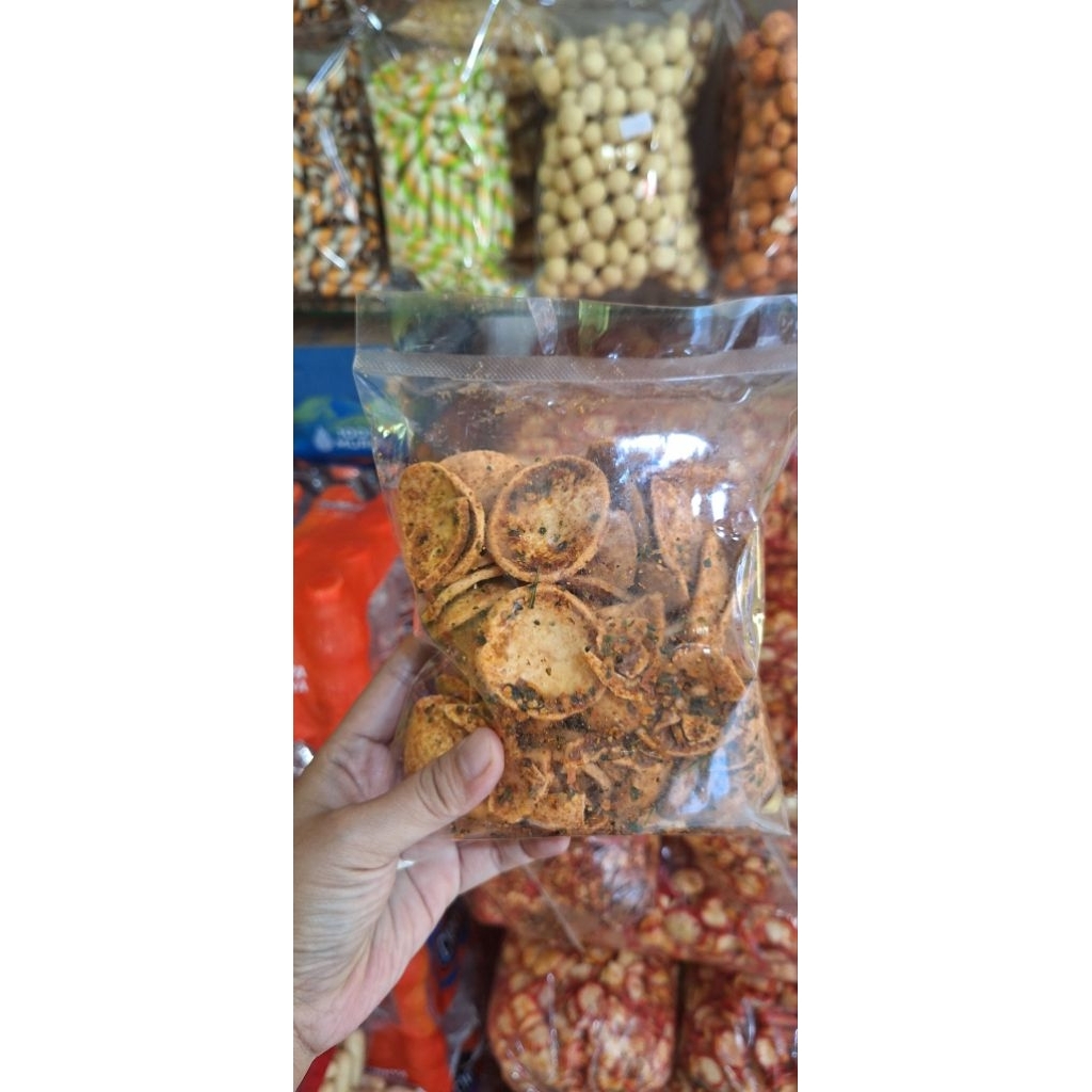 

BASRENG KOIN PEDAS DAUN JERUK 150GR