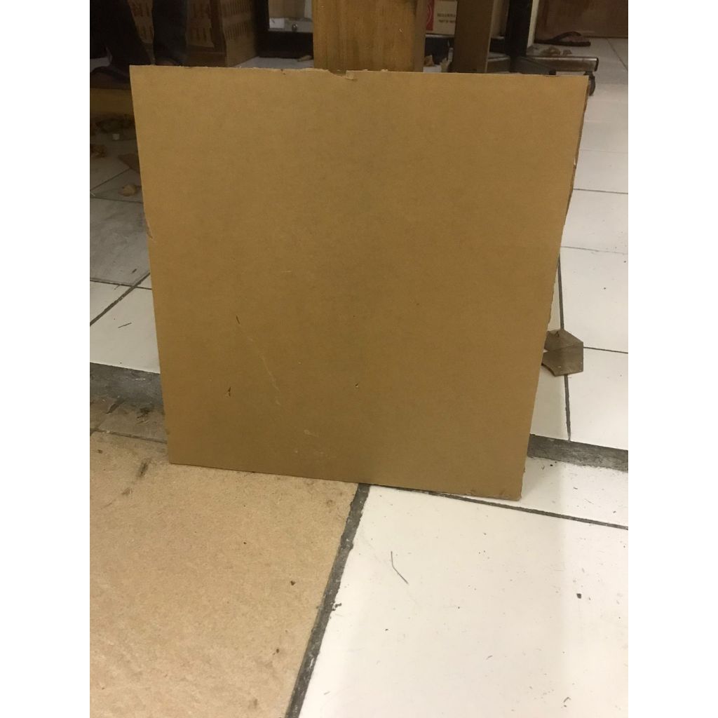 

Lembaran Potongan Acrylic PxL 63x18cm