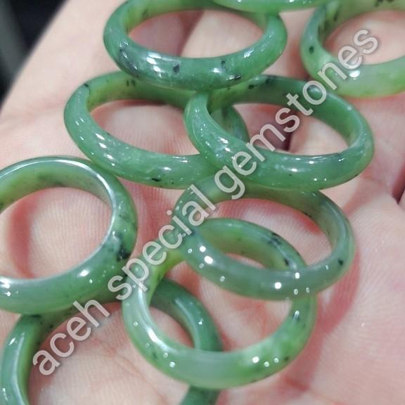 cincin batu giok hijau nephrite terbaik super glossy, natural asli, origin aceh, bukan giok china, b