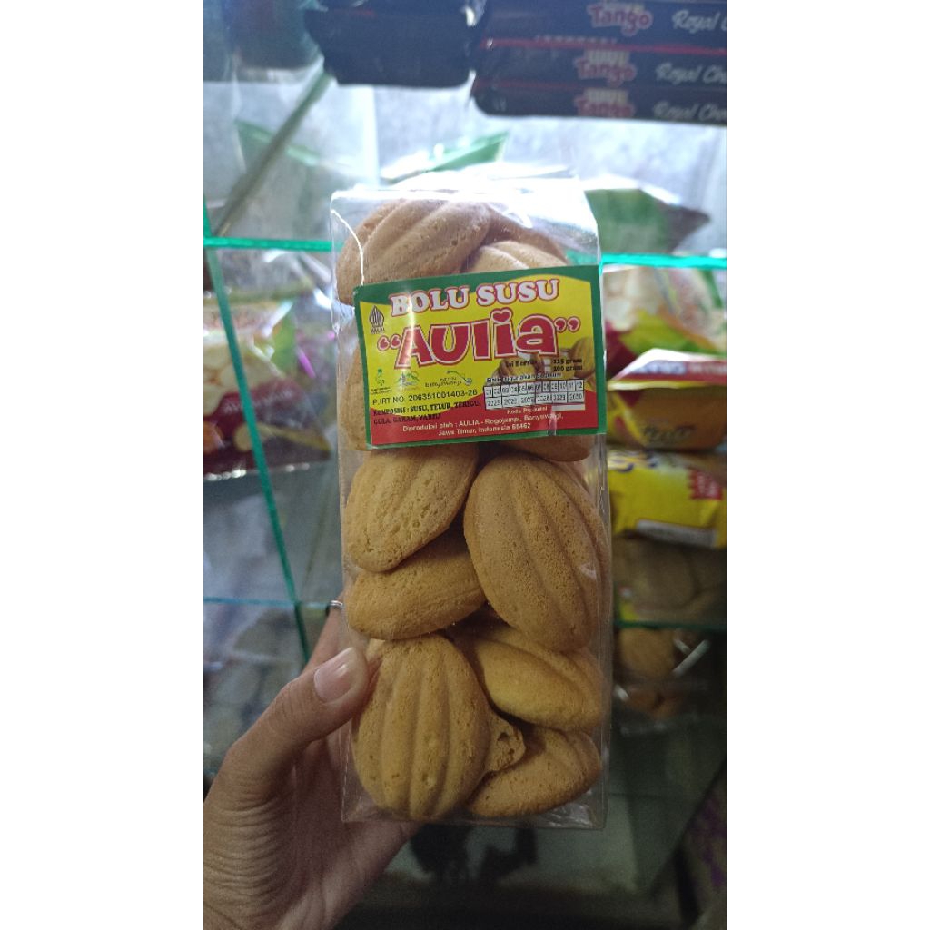 

Kue Bolu kering Belimbing 250gr