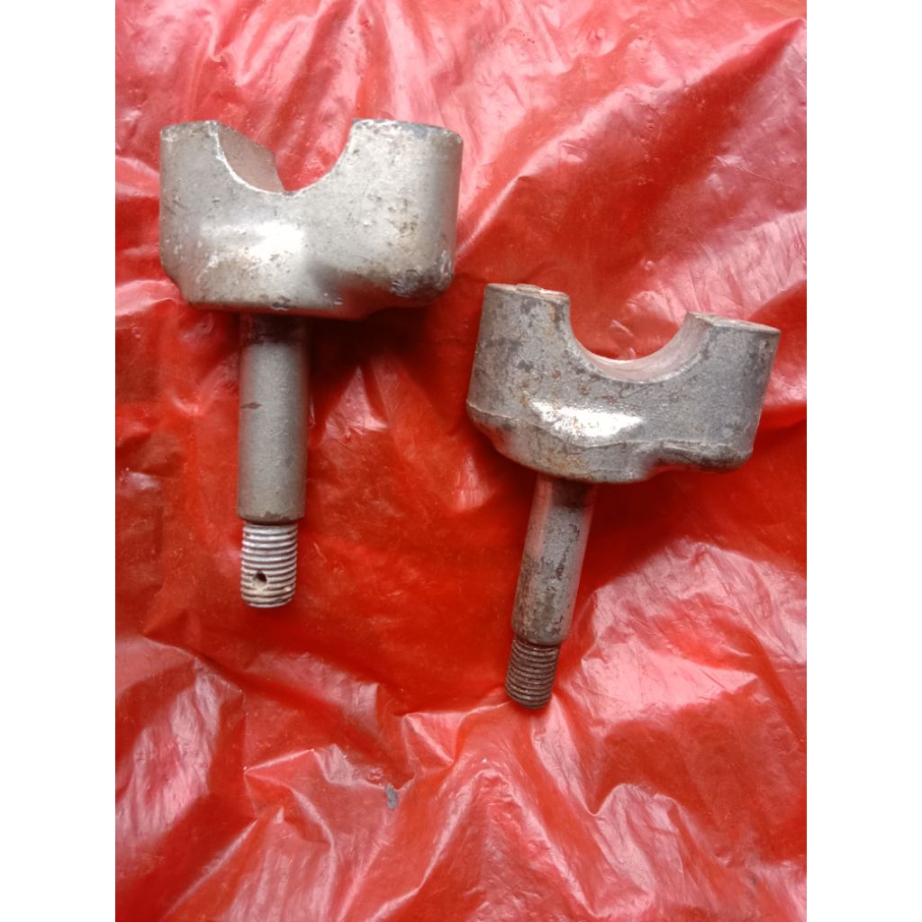 dudukan stang Kawasaki klx