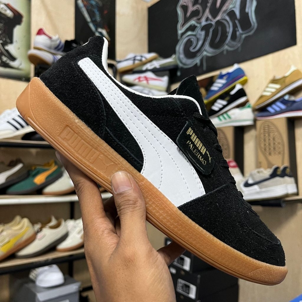 PUMA PALERMO HITAM SUEDE LIST PUTIH BNIB