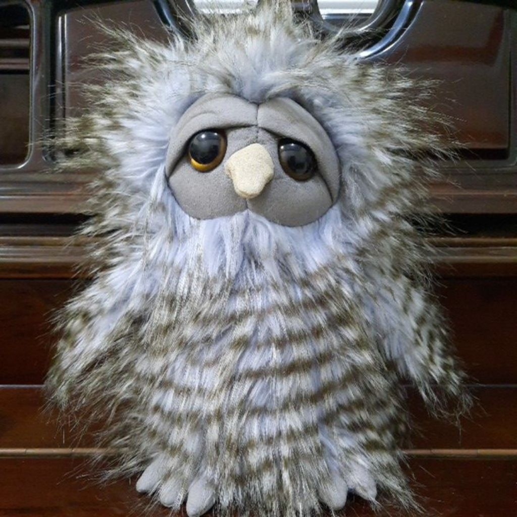 boneka burung hantu bulu panjang unik