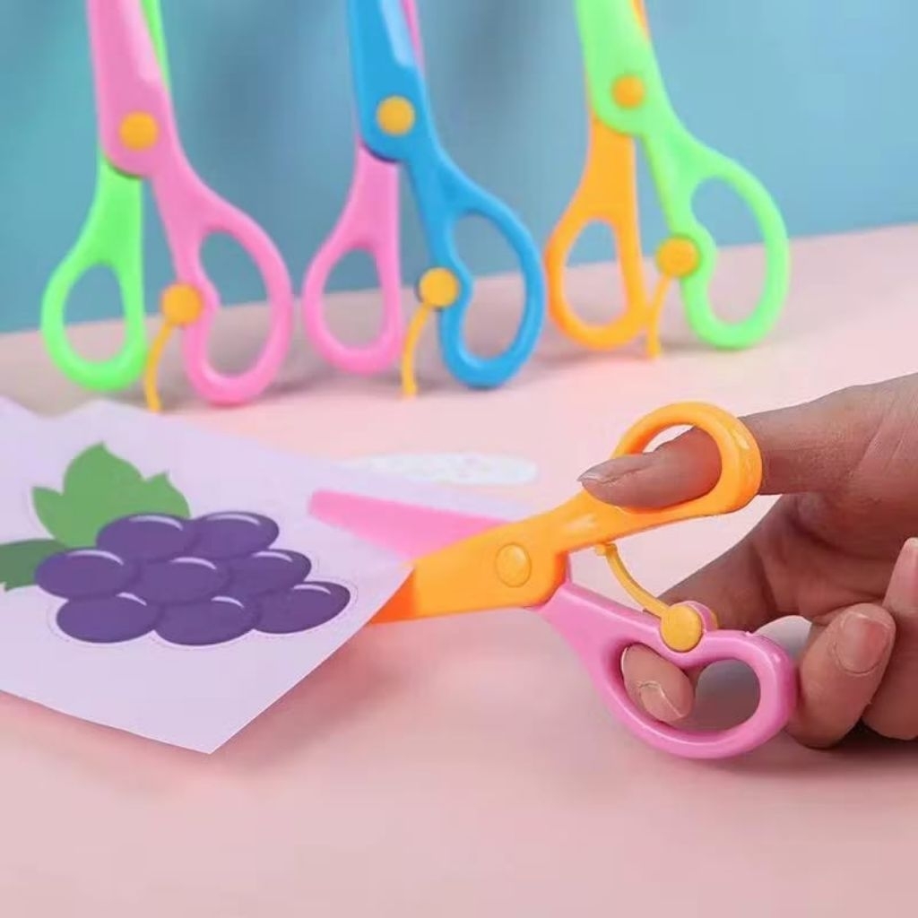 

{DS} Gunting Anak Aman Gunting Plastik Pengaman Kerajinan Tangan Gunting Pengaman DIY / Gunting Mini Gunting Kertas Anak Gunting Aman Safety Gunting Bahan Plastik