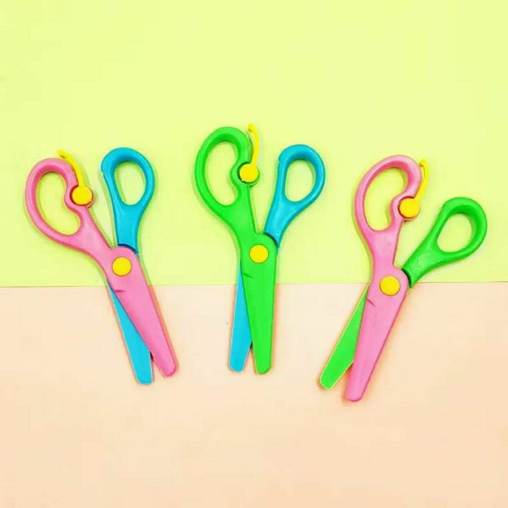 

{JS} Gunting Mini Gunting Kertas Anak Gunting Aman Safety Gunting Bahan Plastik / Mainan Edukasi Untuk Anak Pemotong Kertas Mini Gunting Plastik Kepala Bulat Untuk Anak