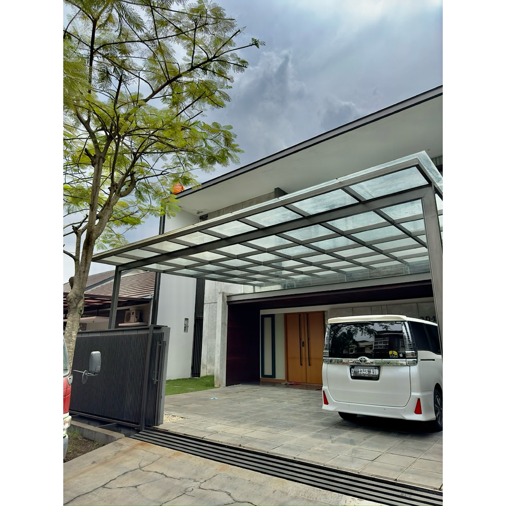 Kanopi kaca hollow besi minimalis