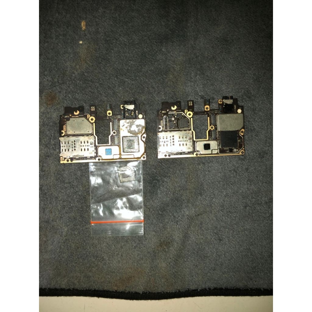 Mesin Pocophone F1 Mati total + Fleksibel Cas