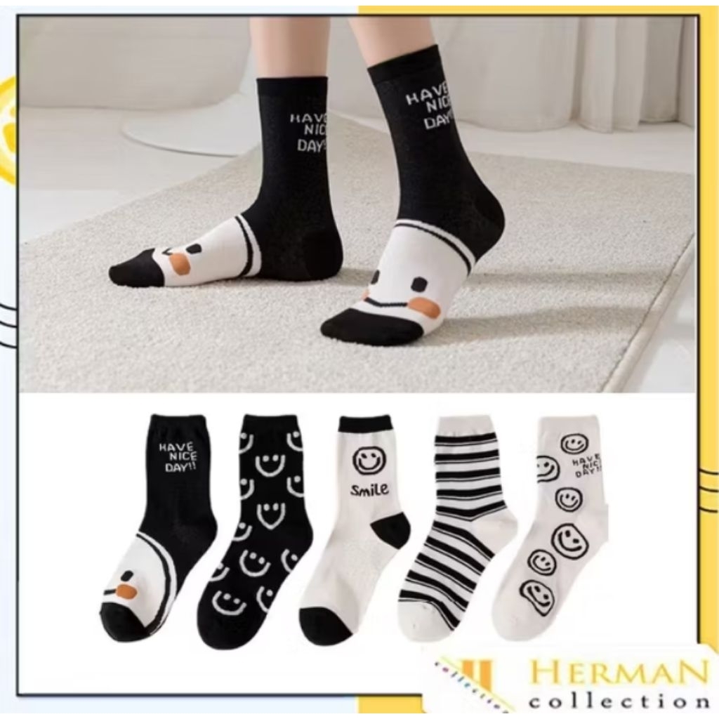 WK - Home's | Kaos Kaki Panjang Pria Wanita Motif Smile Garis Warna Hitam Putih 6846 Kaos Kaki Tingg