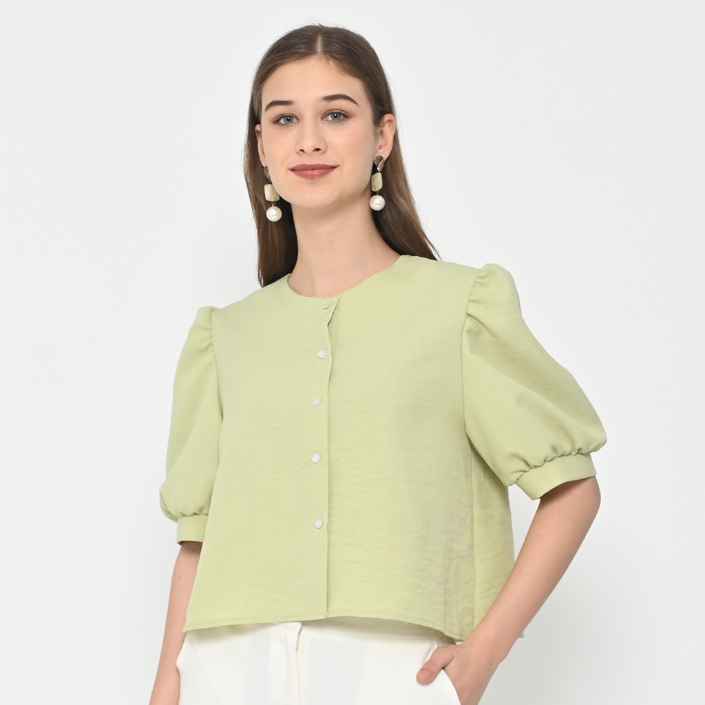 L^More  Pastel Charm Plain Blouse - E260