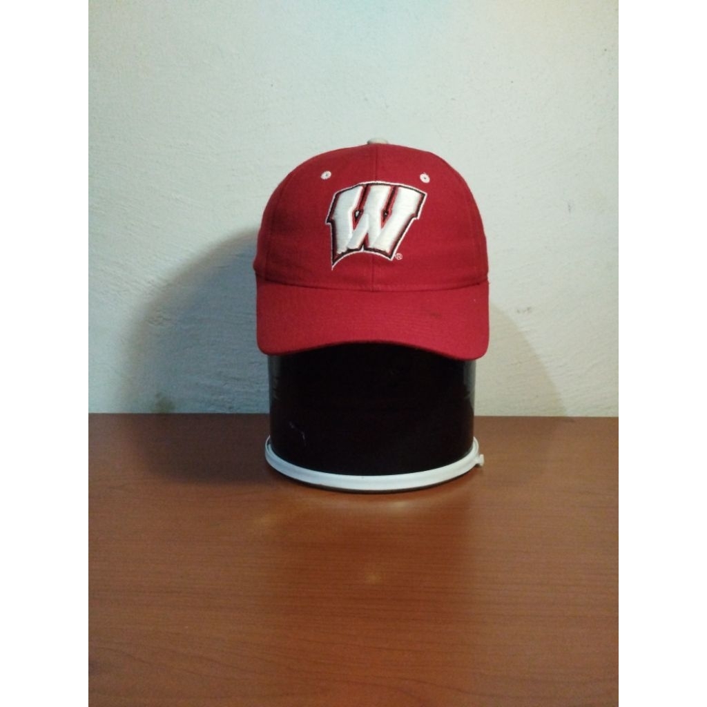 Topi Zephyr Washington Beavers Football