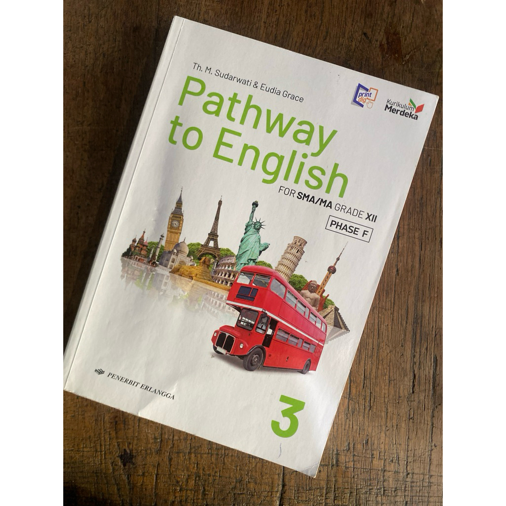 pathway to english kelas 12 erlangga (bekas)
