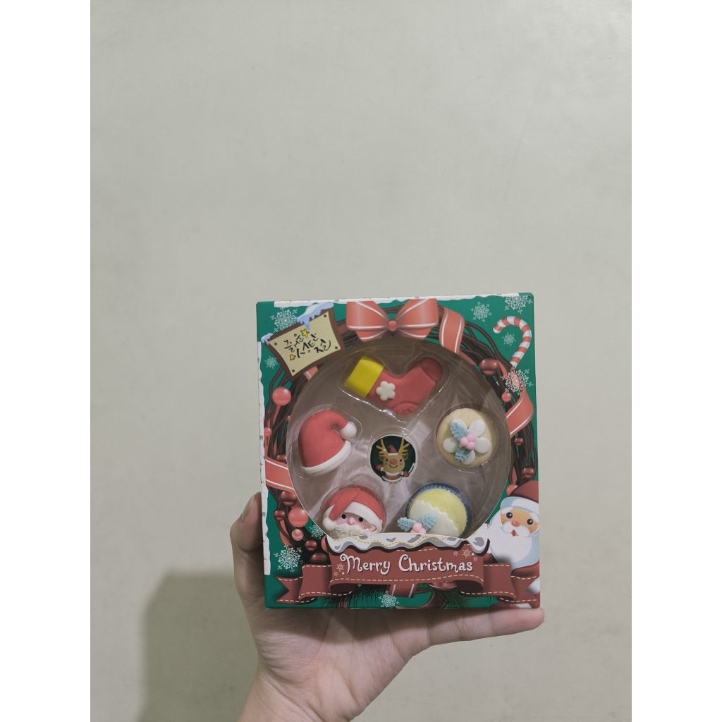 

Penghapus Merry Christmas isi 5pcs karakter BRAND "Xiao Gu Dong Eraser