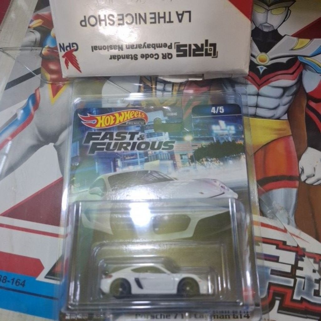 porsche 718 cayman gt4