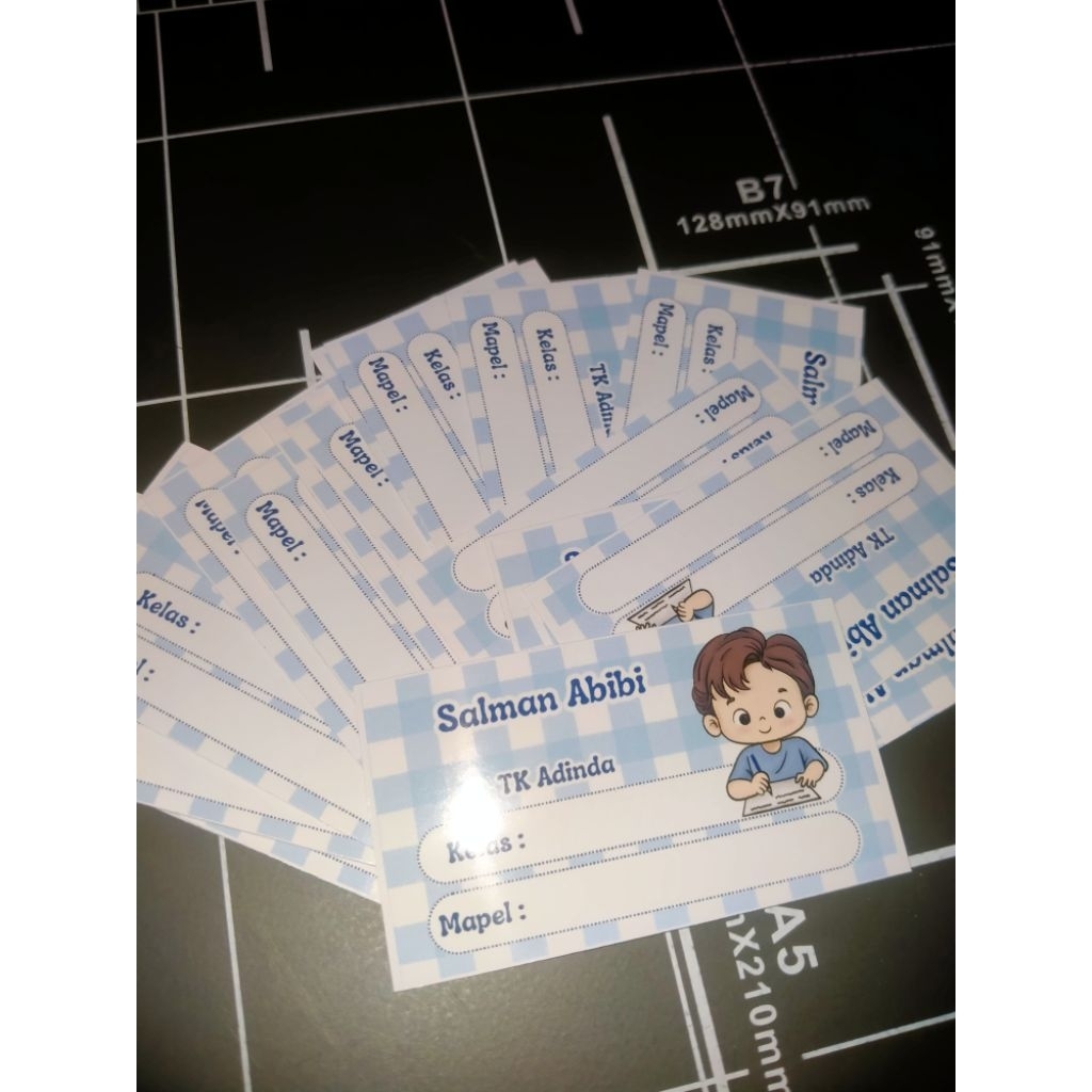 

Label stiker buku sekolah custom nama anak dan nama sekolah