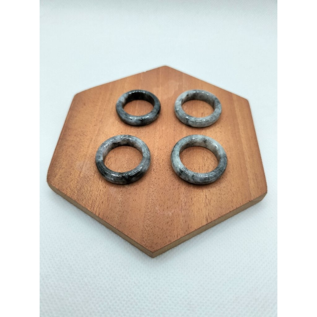 Giok Burma Bangle Ring (jadeite)