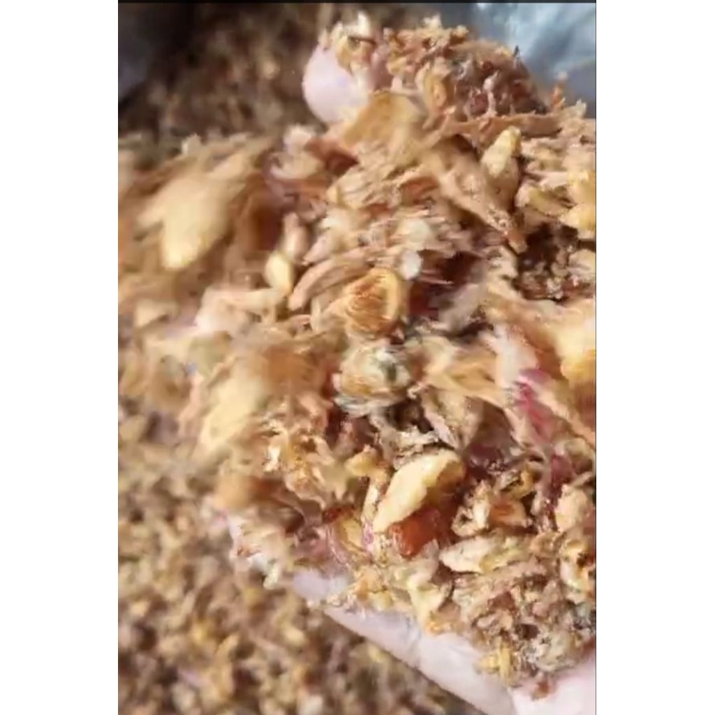 

Bawang Merah Goreng Asli Brebes(2)Grade B Wangi Dan Renyah 500gr