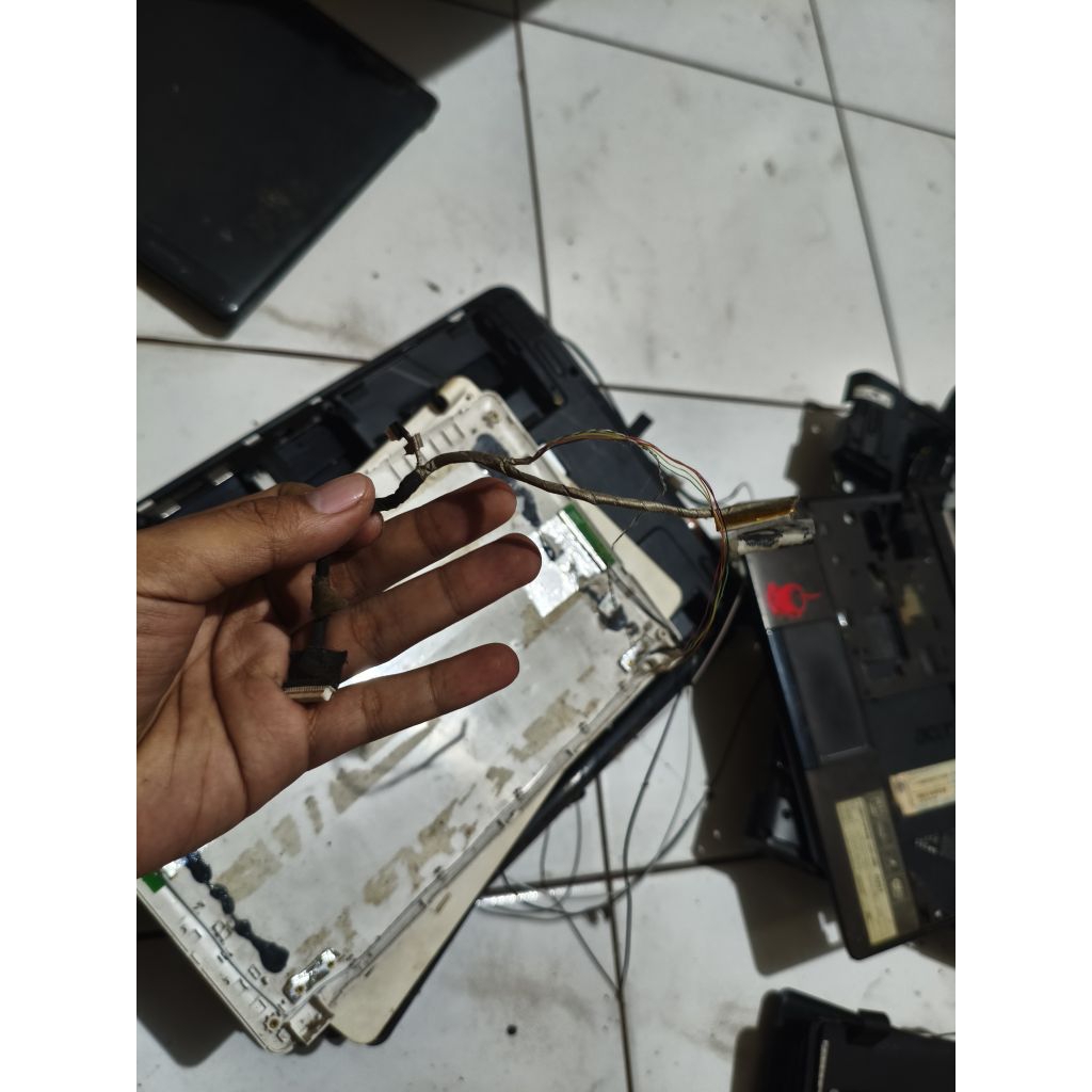 fleksibel lcd notebook Lenovo e10 30 ori