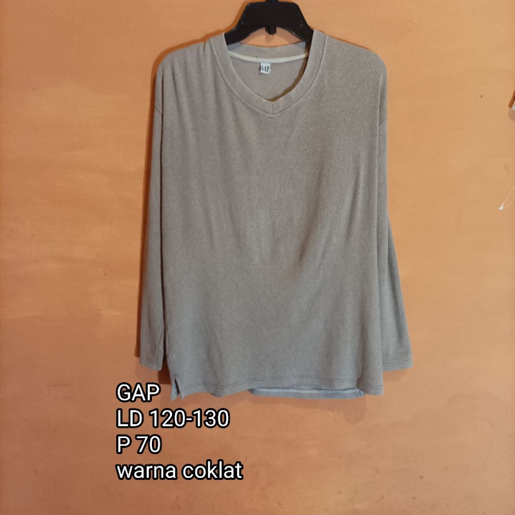 kaos cn lengan panjang warna coksu brand G4P second bekas pakai