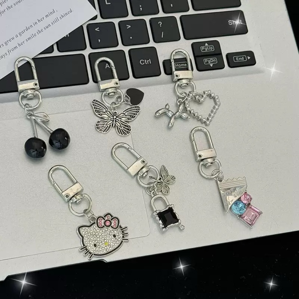 MY LITTLE BERRY - Gantungan Kunci Y2K - Keychain Y2K - Bag Charm Aesthetic Silver