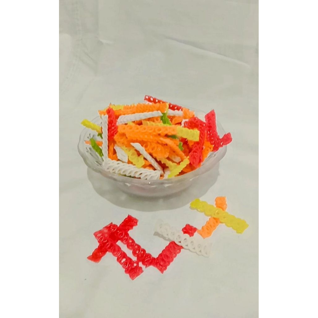 

KERUPUK SEBLAK RANTAI/KEPANG WARNA WARNI MENTAH 500gr