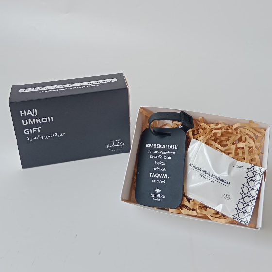 

Paket 8 | Oleh-Oleh Haji
