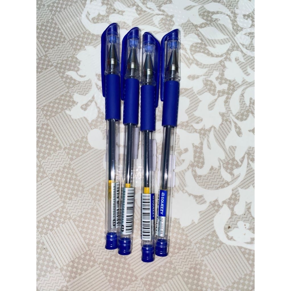 

Pulpen Gel squeezy SQ 888 BL dengan ujung lancip (Needle Tip) berukuran 0.5 mm.
