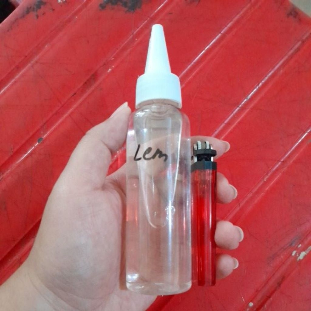 

lem sterofoam 100ml/lem/Sterofoam/busa