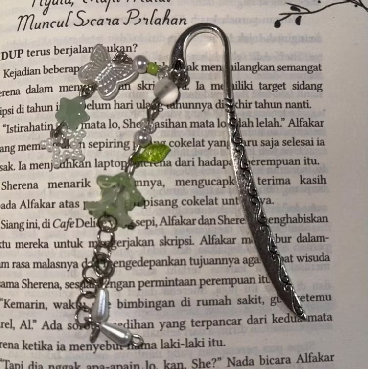 

BOOKMARK BEADS Pembatas Buku Manik