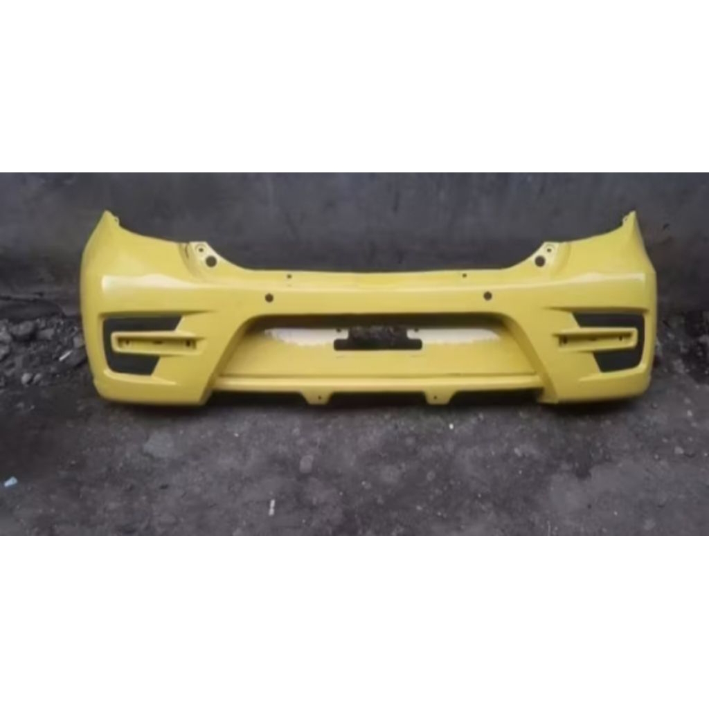 bemper belakang ayla/agya 2017-2020