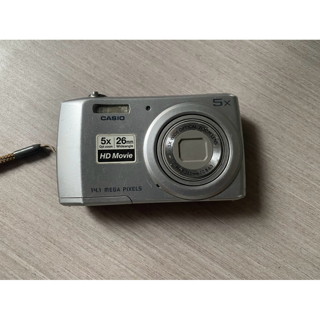Kamera casio Exilim QV-R200