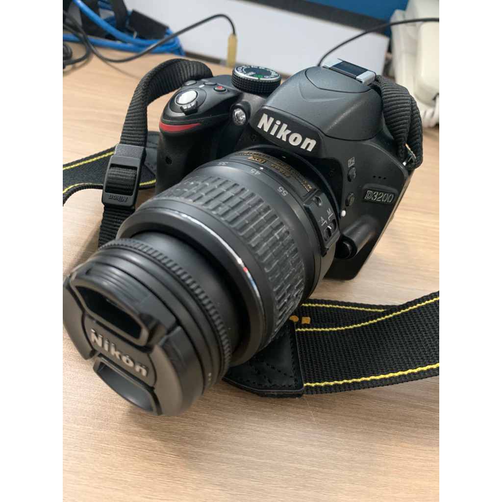 kamera DSLR Nikon D3200 Lensa Kit AF-S 18-55mm DX Nikkor