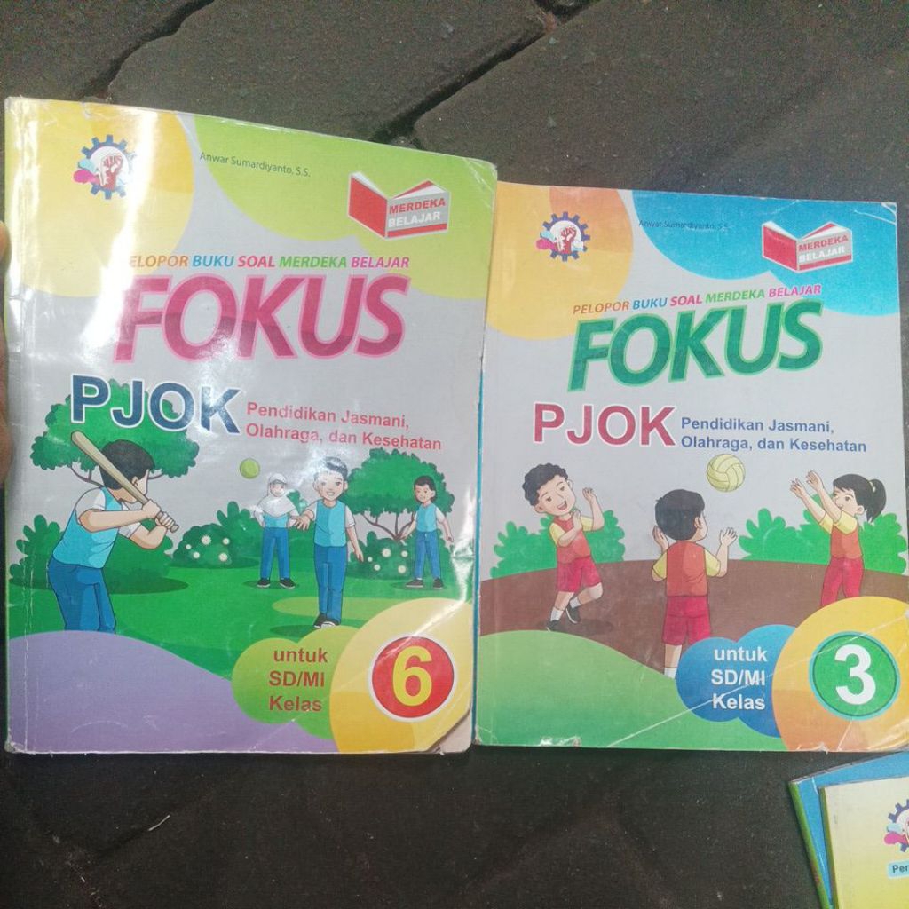 buku paket fokus pjok pendidikan jasmani olahraga dan kesehatan agama Islam , pendidikan pencasila ,